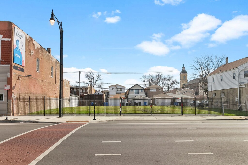 3639-3645 S Halsted St, Chicago, IL 60609