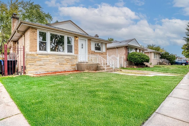 view of front of property with a front yard