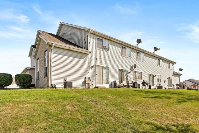 5337 Crosswind Dr, Richton Park, IL 60471 - photo 4