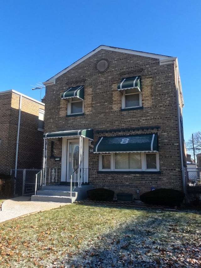 view of front of home with a front yard