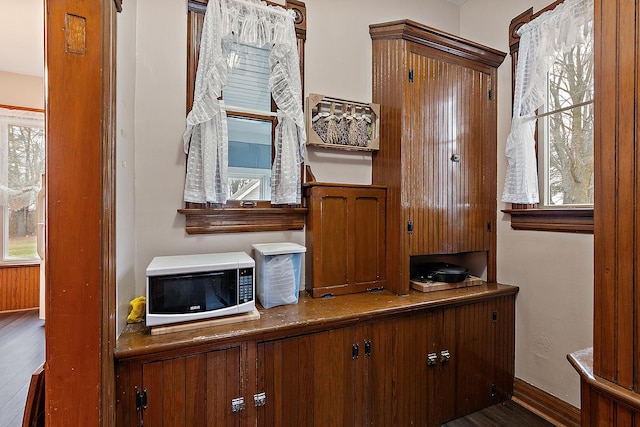 room details featuring hardwood / wood-style flooring