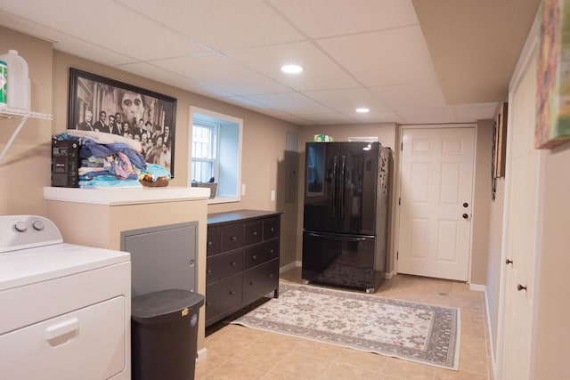 laundry area featuring washer / dryer