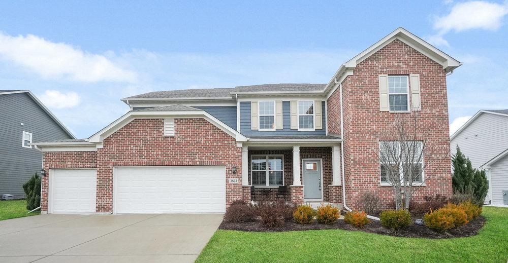 front facade featuring a garage