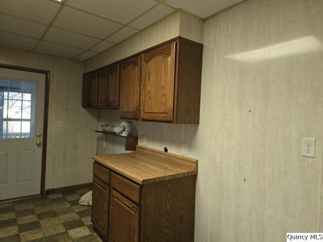 kitchen with a drop ceiling