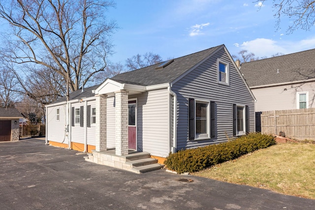 view of front of house