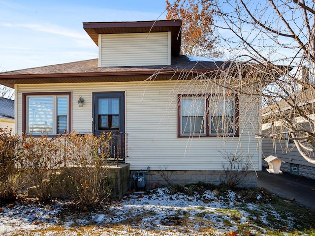 view of front of house