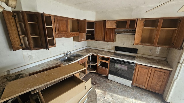 kitchen with range with electric stovetop, sink, extractor fan, and tasteful backsplash