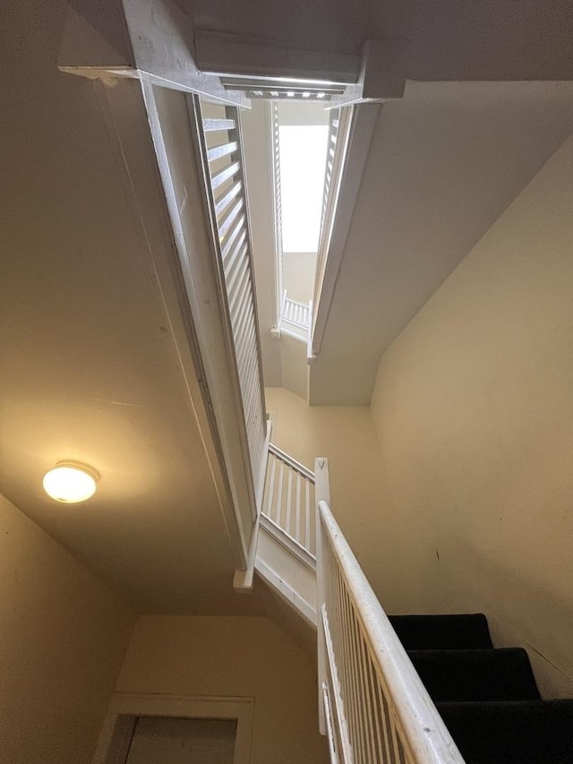 7628 S Essex Ave Unit 1N, Chicago, IL 60649 - view of stairway