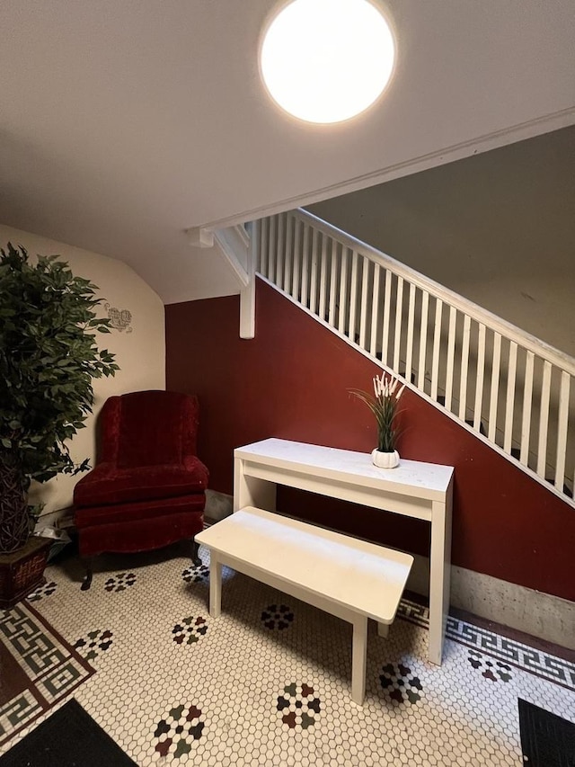7628 S Essex Ave Unit 1N, Chicago, IL 60649 - view of sitting room