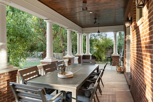 view of patio featuring a porch and ceiling fan