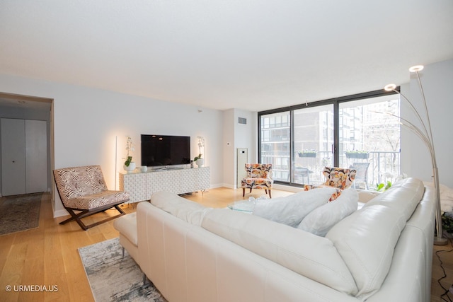 1250 N Dearborn St Unit 5B, Chicago, IL 60610 - photo 8