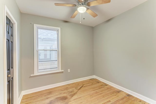 unfurnished room with light hardwood / wood-style floors and ceiling fan