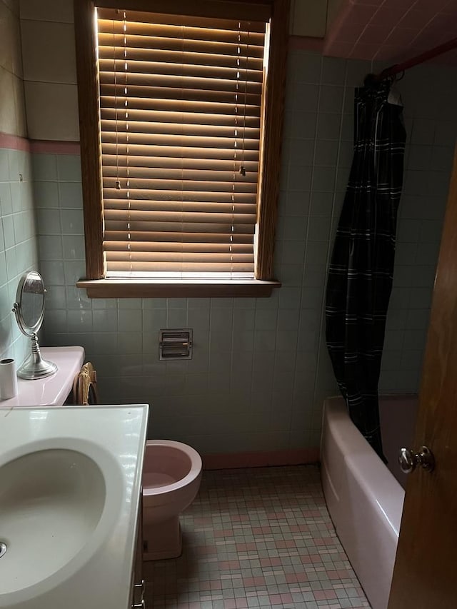 Listing photo 4 - caption unavailable