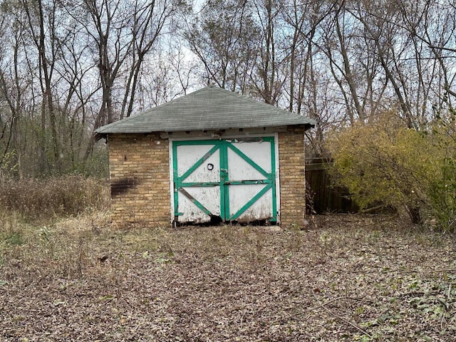 view of outbuilding