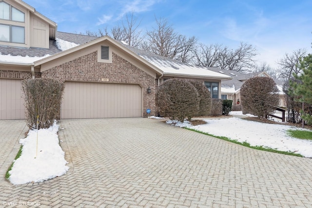 view of front of home featuring a garage