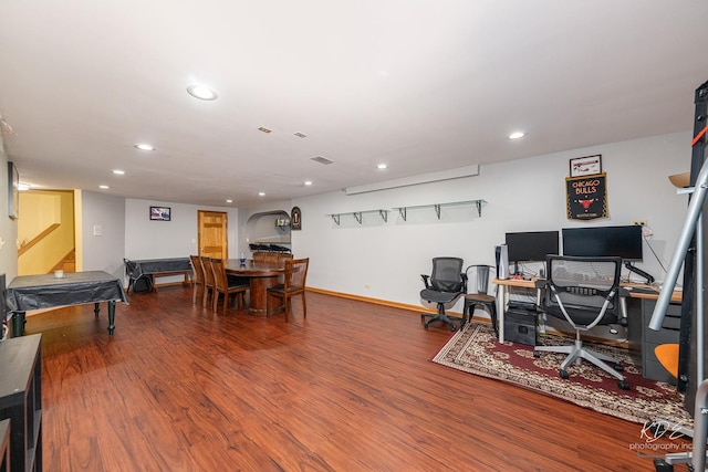 office area with baseboards, wood finished floors, visible vents, and recessed lighting