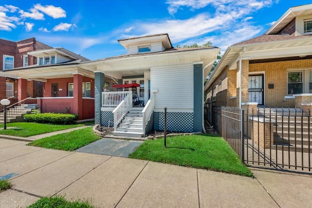 view of front of property featuring a porch