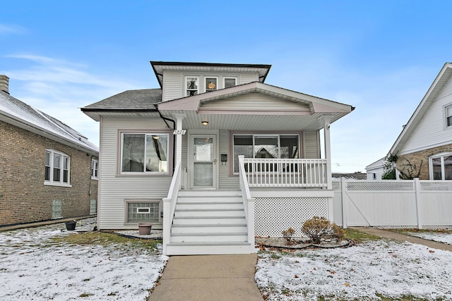 view of front of home featuring a porch