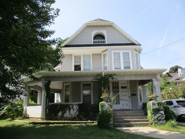 view of front facade featuring covered porch