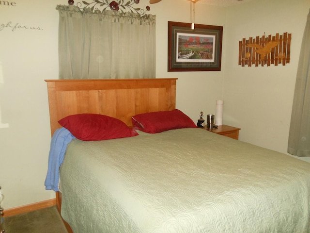 bedroom featuring carpet floors