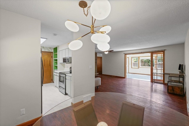 201 E Mumford Dr, Urbana, IL 61801 - photo 22