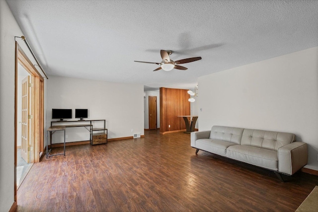 201 E Mumford Dr, Urbana, IL 61801 - photo 7