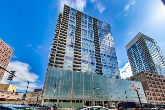 611 S Wells St Unit P-231, Chicago IL, 60607 land for sale