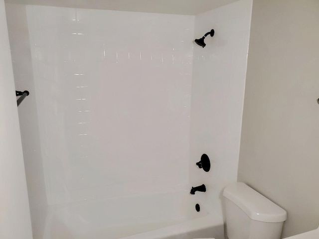 6111 Pingree Rd, Crystal Lake, IL 60014 - full bathroom with toilet and bathtub / shower combination