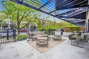 view of patio / terrace featuring outdoor lounge area