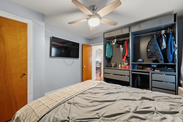 bedroom with a closet and ceiling fan