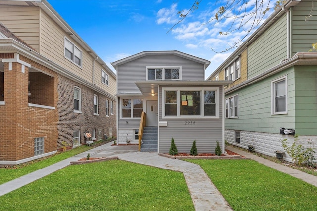 view of front of property with a front yard