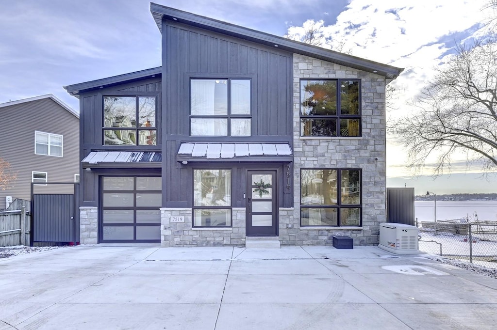 view of front facade featuring a water view