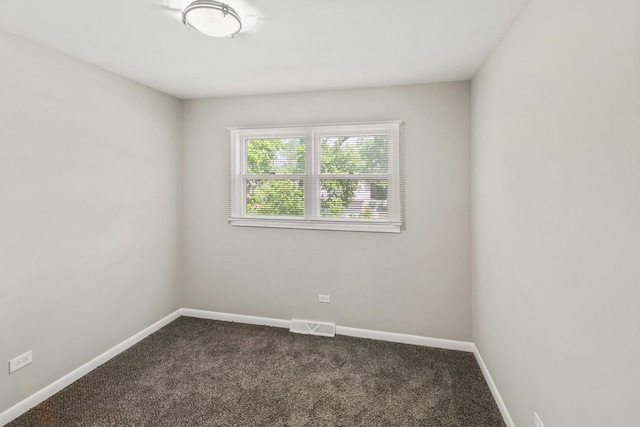 empty room with carpet