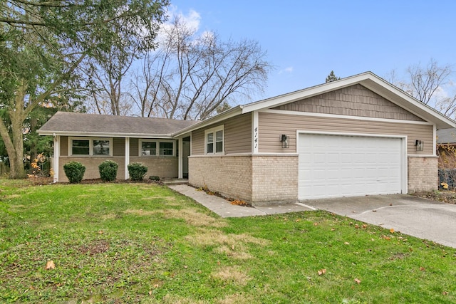 ranch-style house featuring a garage and a front lawn