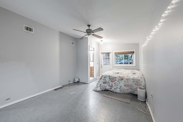 bedroom with ceiling fan