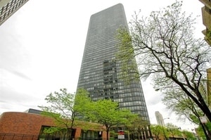 5415 N Sheridan Rd Unit 507, Chicago IL, 60640, 1 bath condo for sale