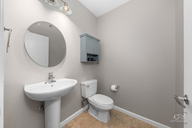 1111 S Wabash Ave Unit 808, Chicago, IL 60605 - bathroom with toilet and tile patterned floors