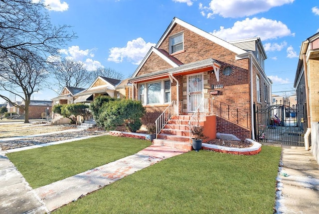 view of front of home with a front yard