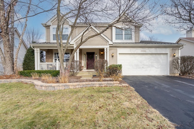 view of front of home featuring a porch and a front lawn