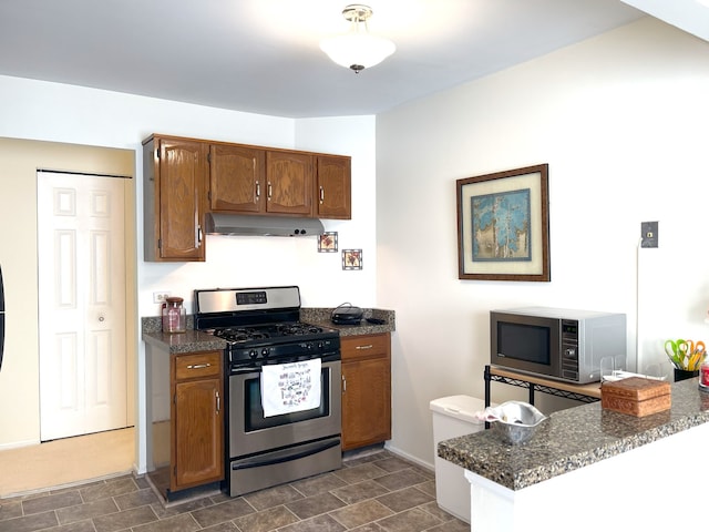 kitchen featuring stainless steel appliances