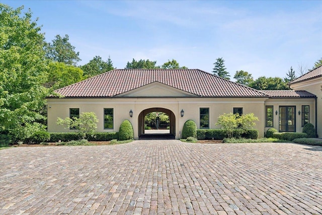 view of mediterranean / spanish-style home