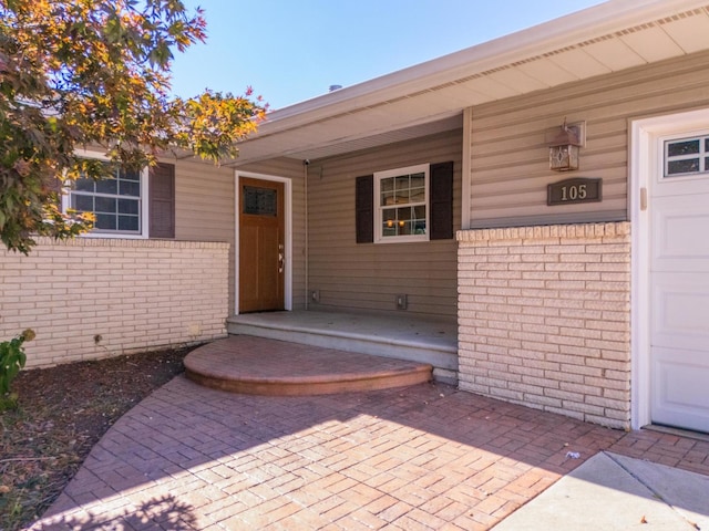 property entrance with a porch