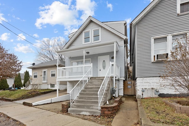 view of front of home featuring a porch