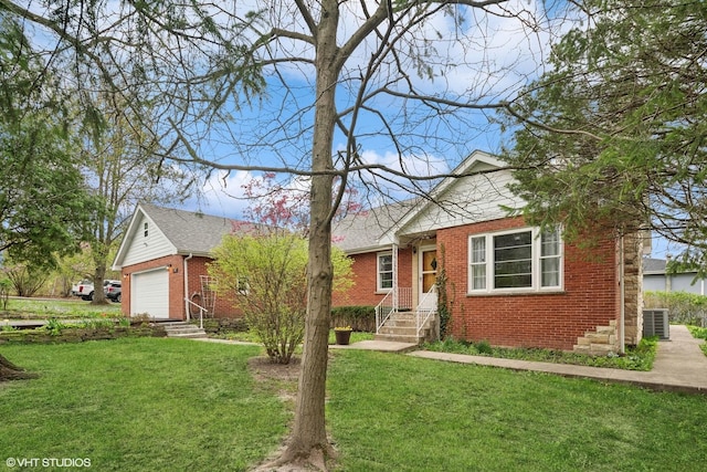 view of front facade featuring central AC unit, a garage, and a front lawn