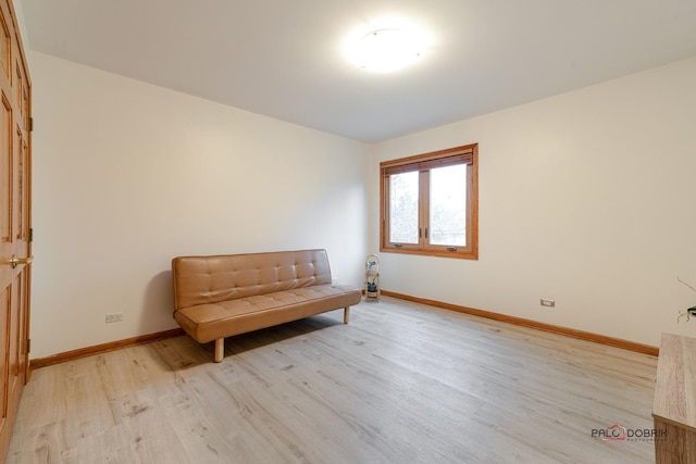 unfurnished room with light hardwood / wood-style flooring