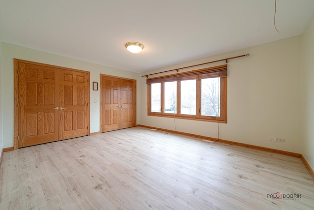 entrance foyer featuring light wood-type flooring