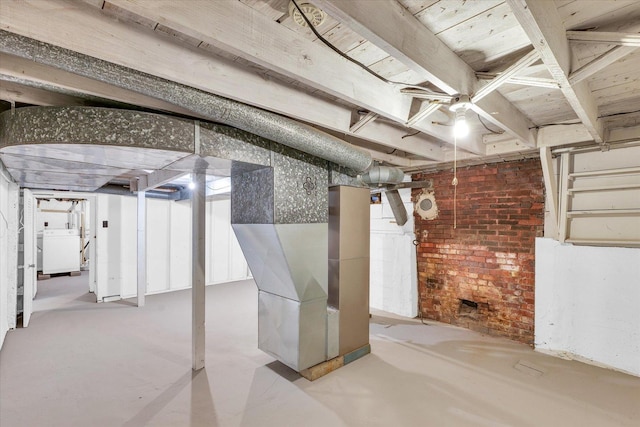 basement featuring washer / clothes dryer