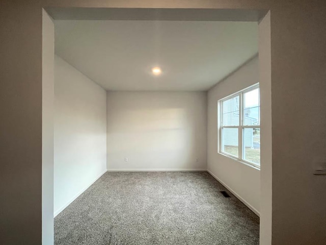 empty room with carpet