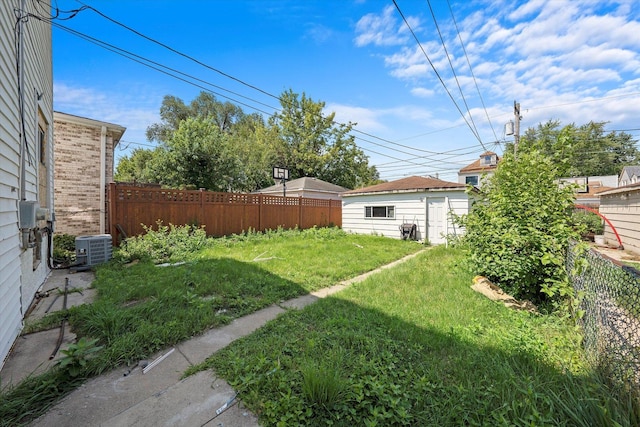 view of yard featuring central AC