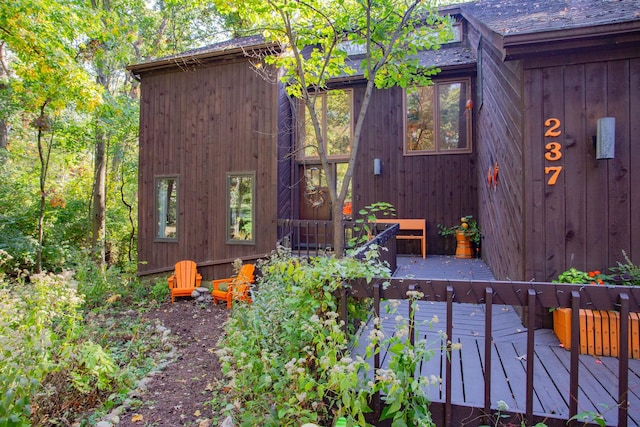 view of wooden deck